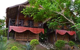 Thongbay Guesthouse